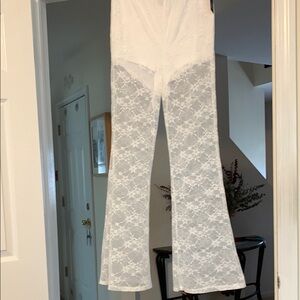 NWT Wild Fable White Sheer Bell Botton Pants with Sheath in Size Medium